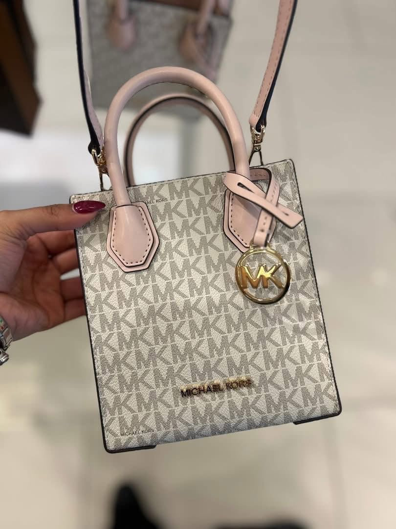 Michael Kors Mercer XS Crossbody Bag